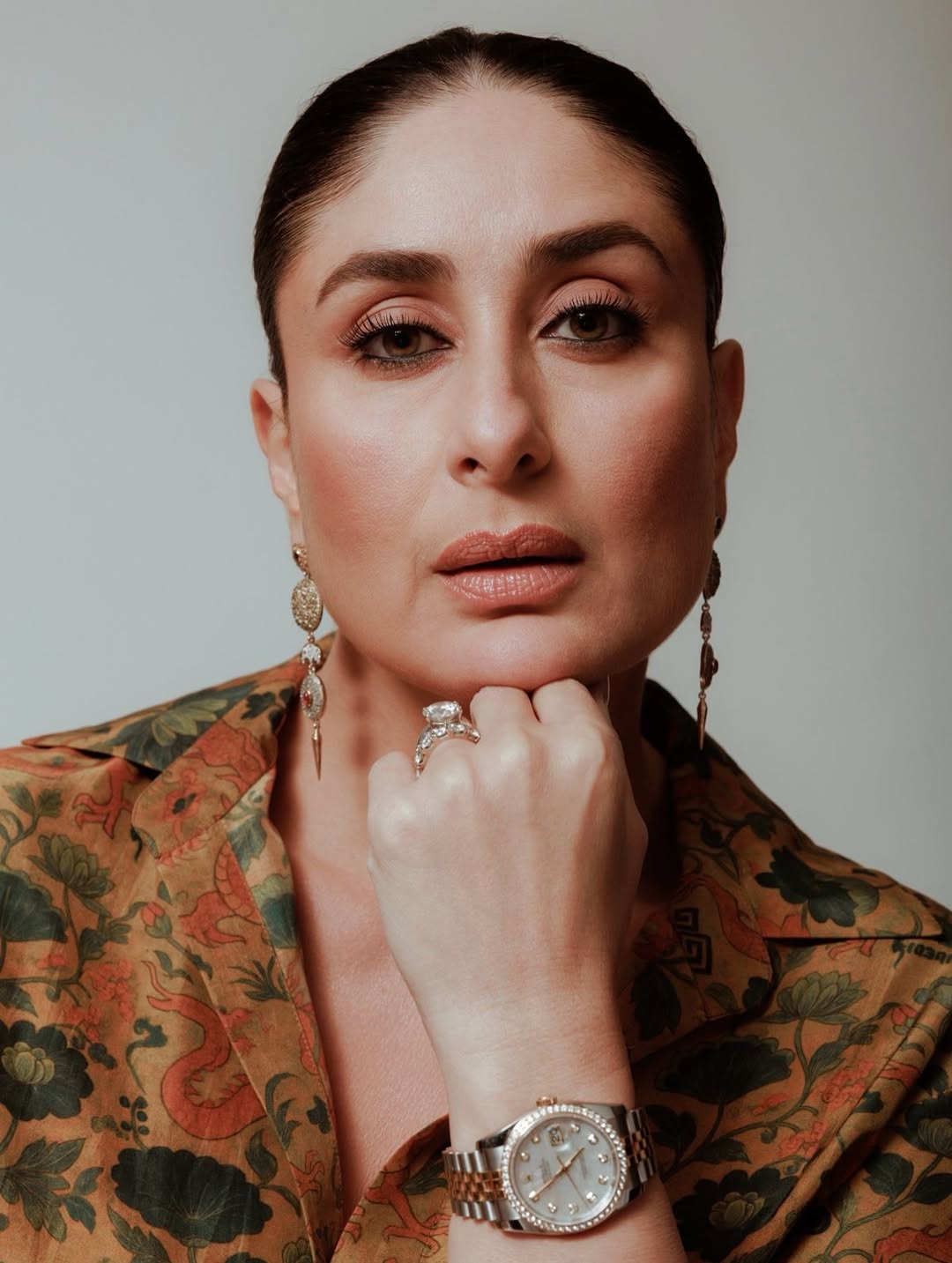 Kareena Kapoor blending regal grace with fierce sophistication
