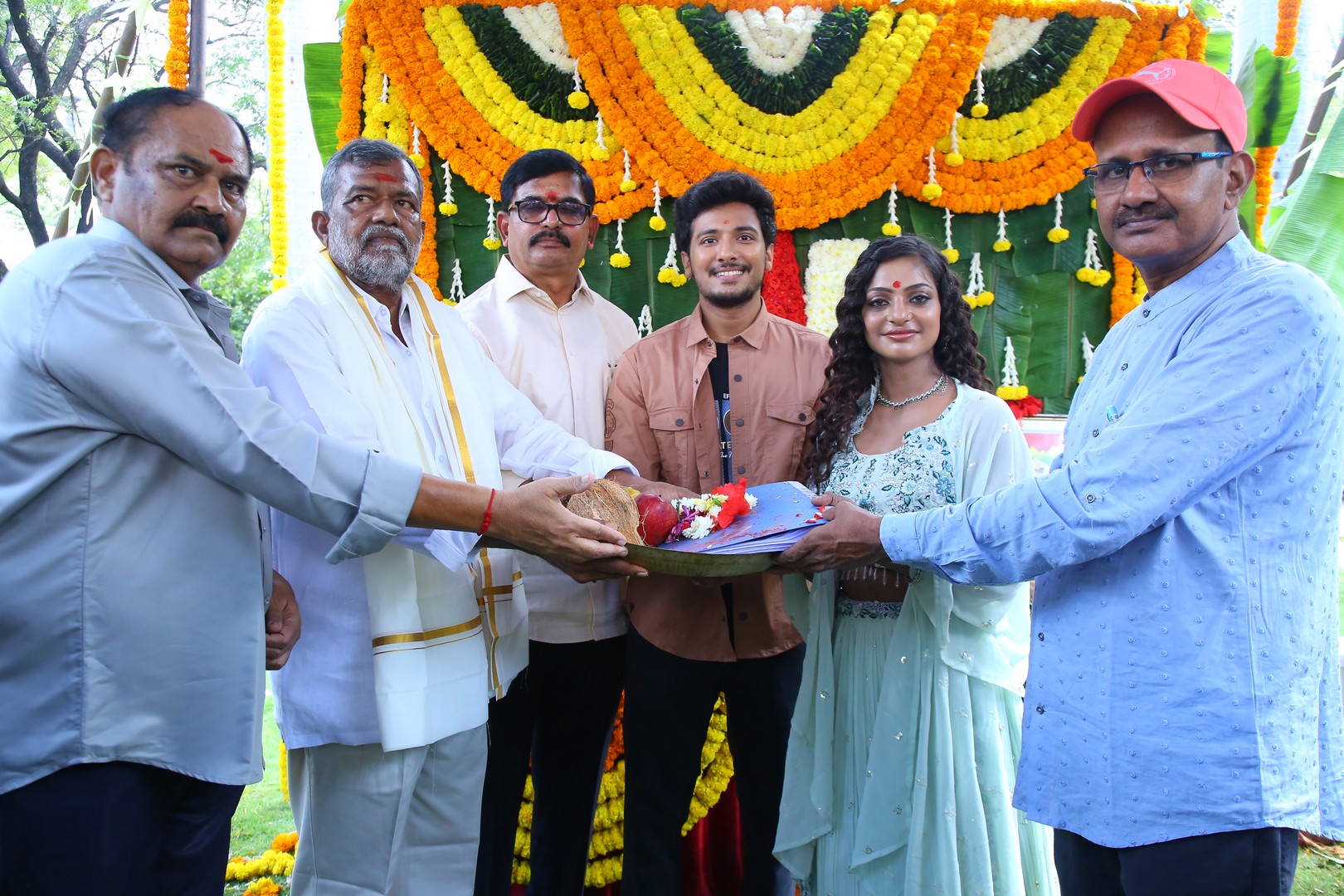 Life Telugu movie cast and crew at launch
