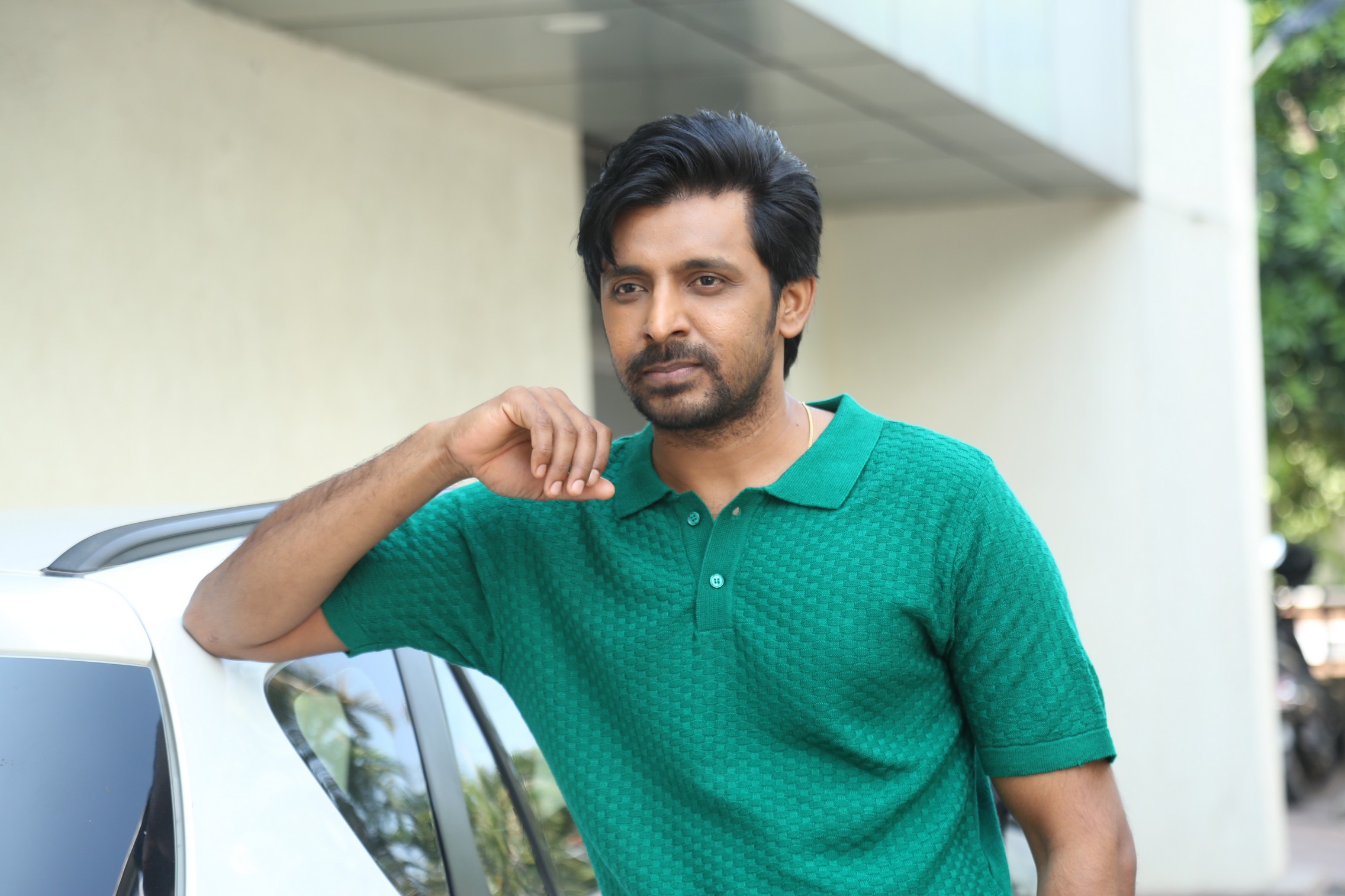 Priyadarshi blending charm, humor, and effortless style