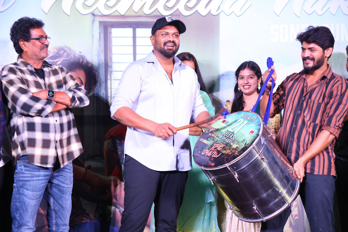 Manchu Manoj playing drums at event
