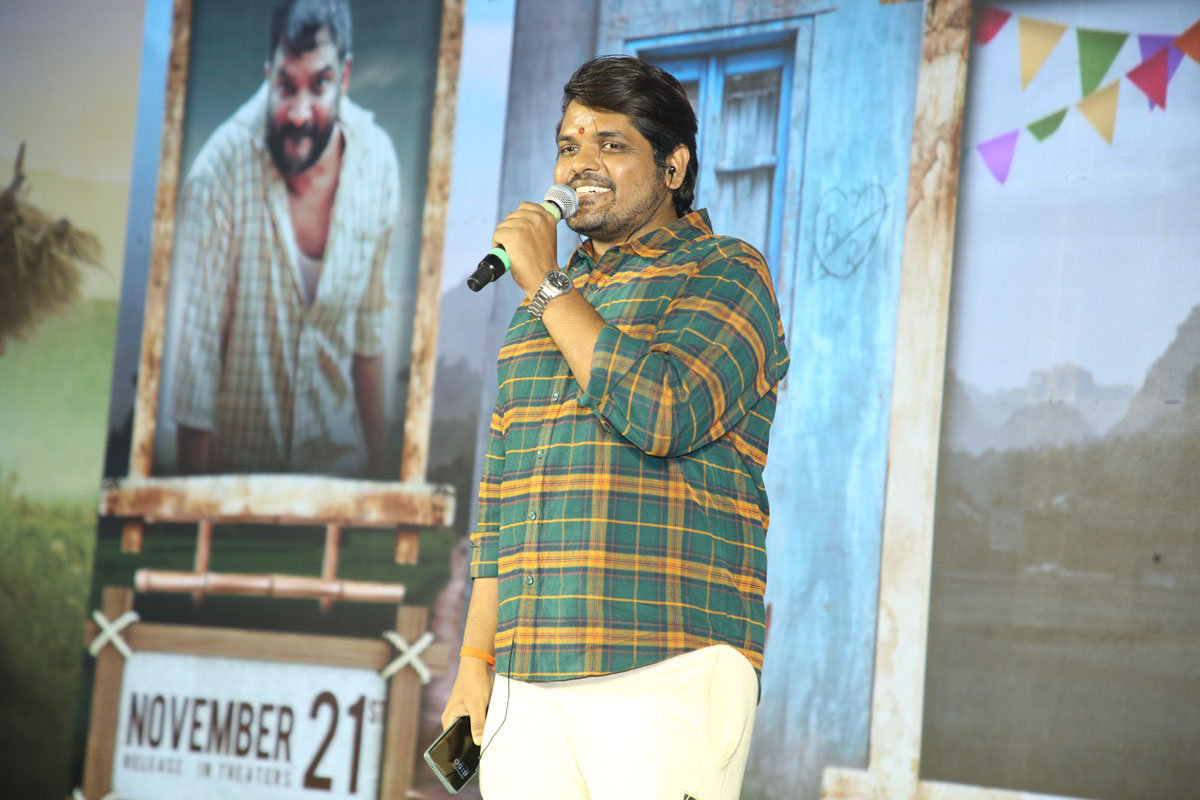 Anurag Kulkarni giving speech