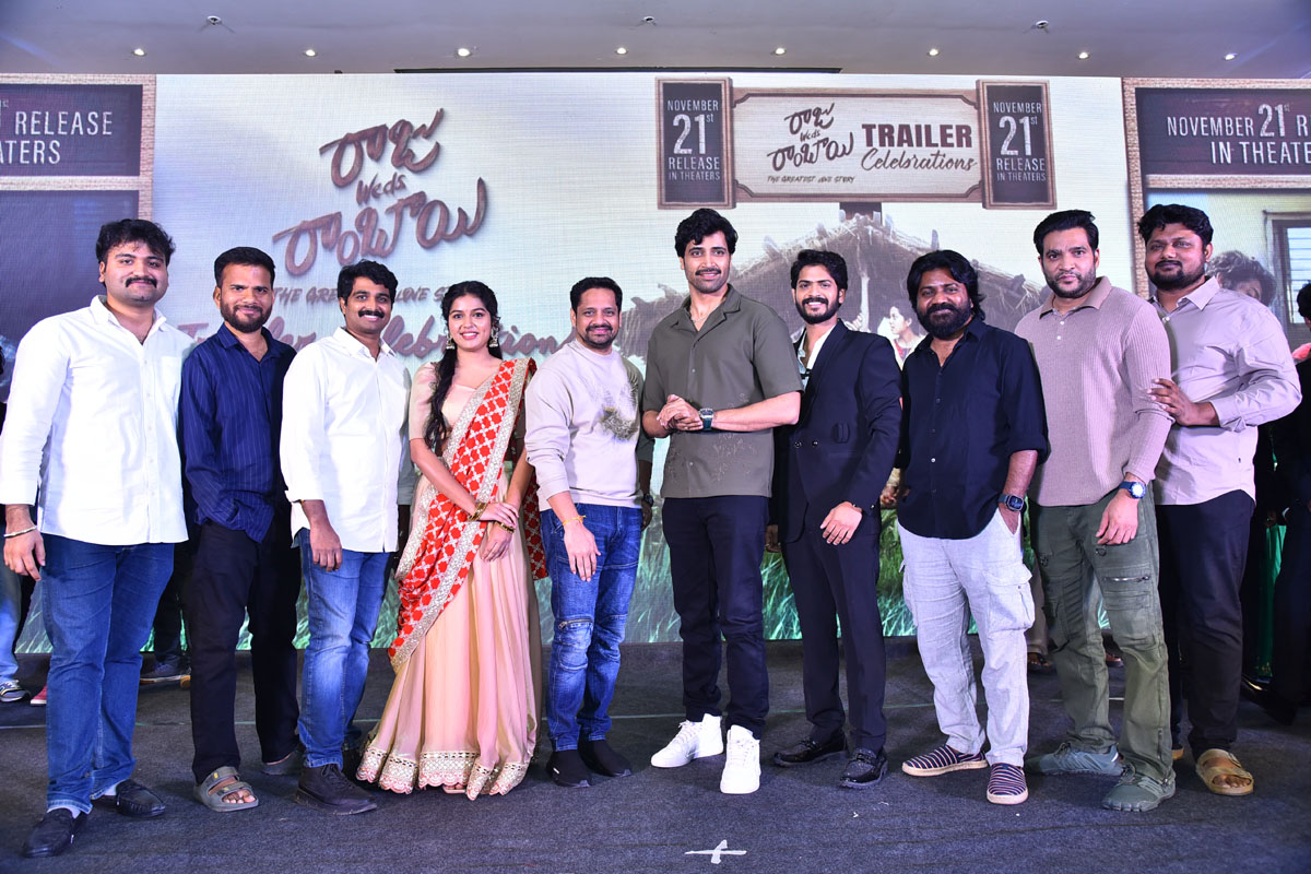 Nithin Saailu Kampati Vamsi Nandipati cast crew posing