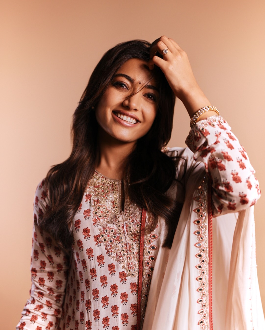 Rashmika Mandanna glowing with effortless charm and grace