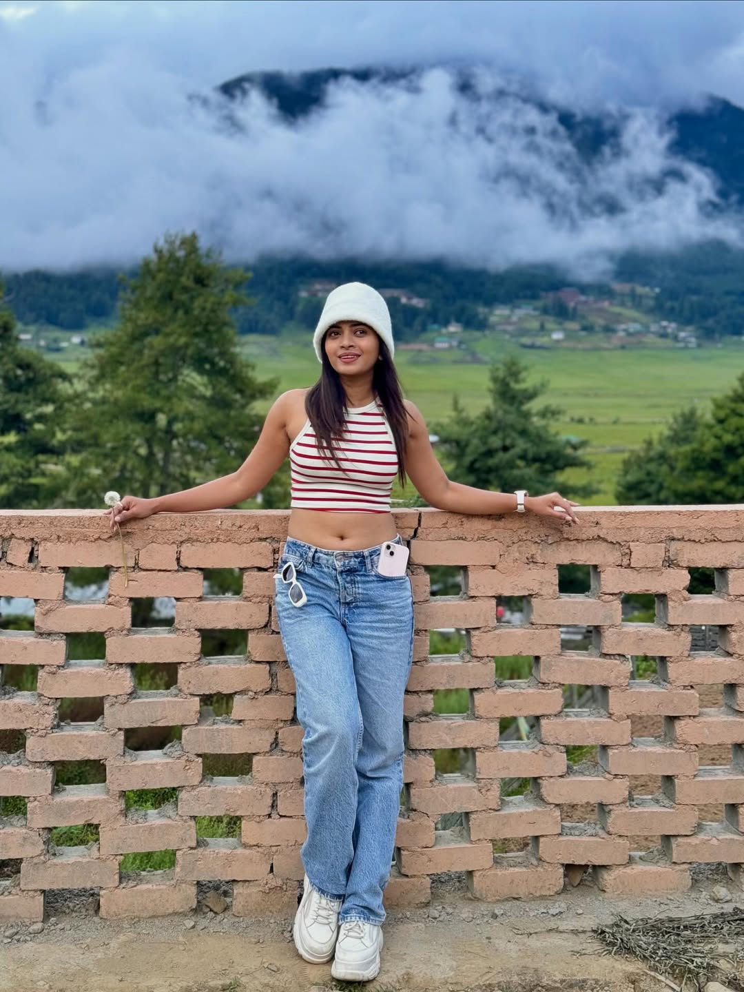 Ruchira Jadhav showcasing crop top style in mountains