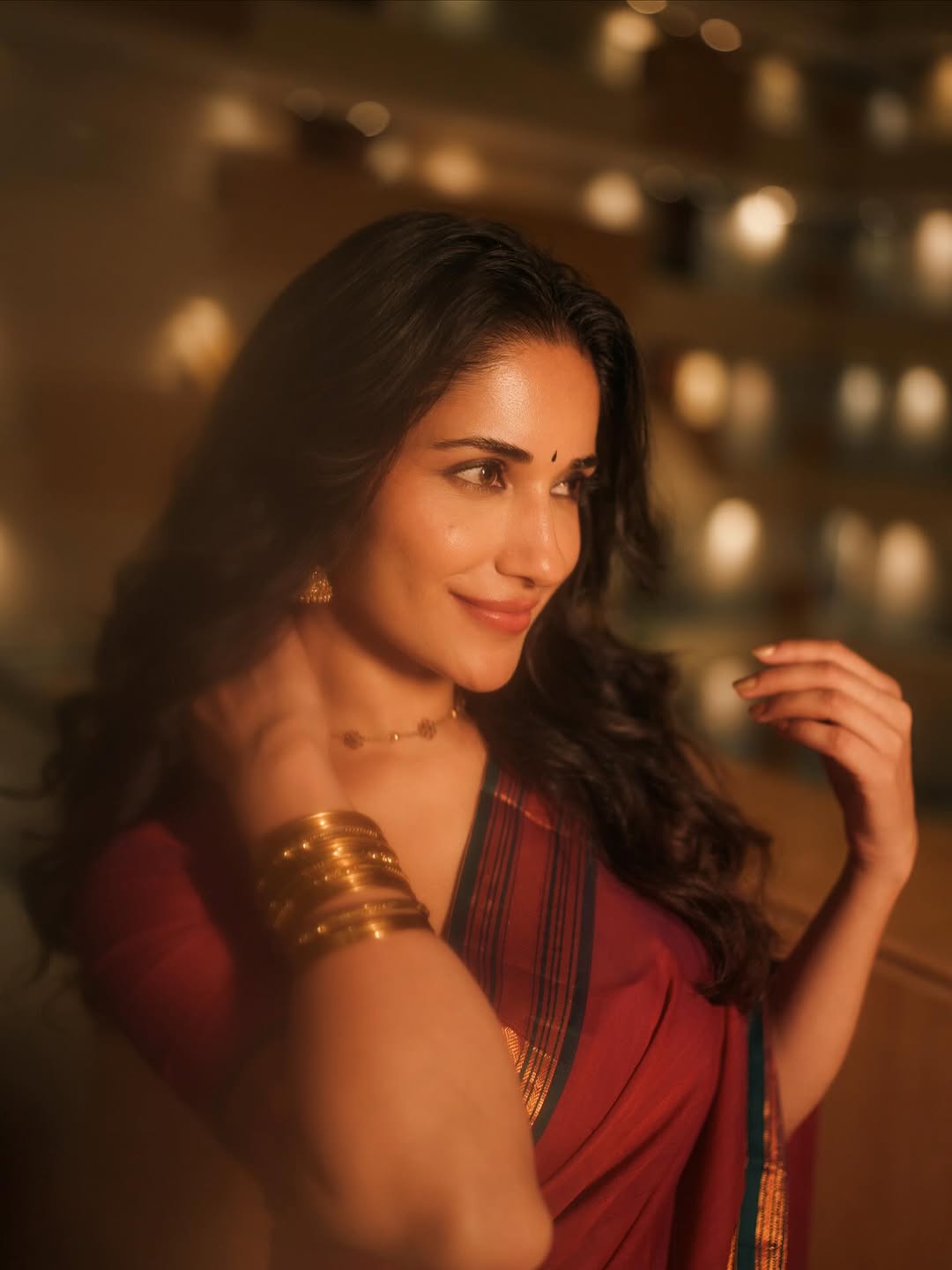 Ruhani Sharma shining with elegance in her saree