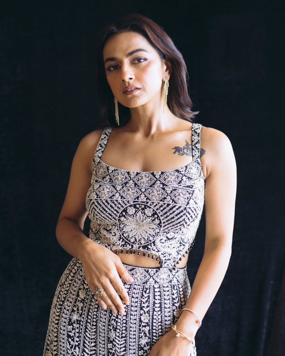 Shraddha Srinath stunning in confident and stylish grace