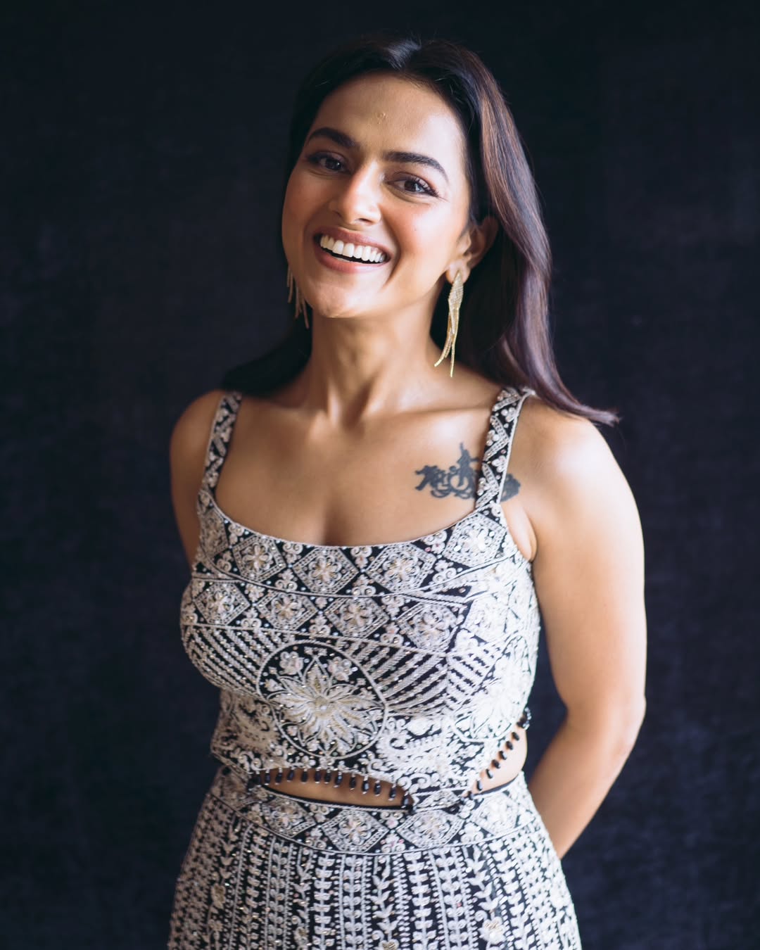 Shraddha Srinath elevating black and white with confidence