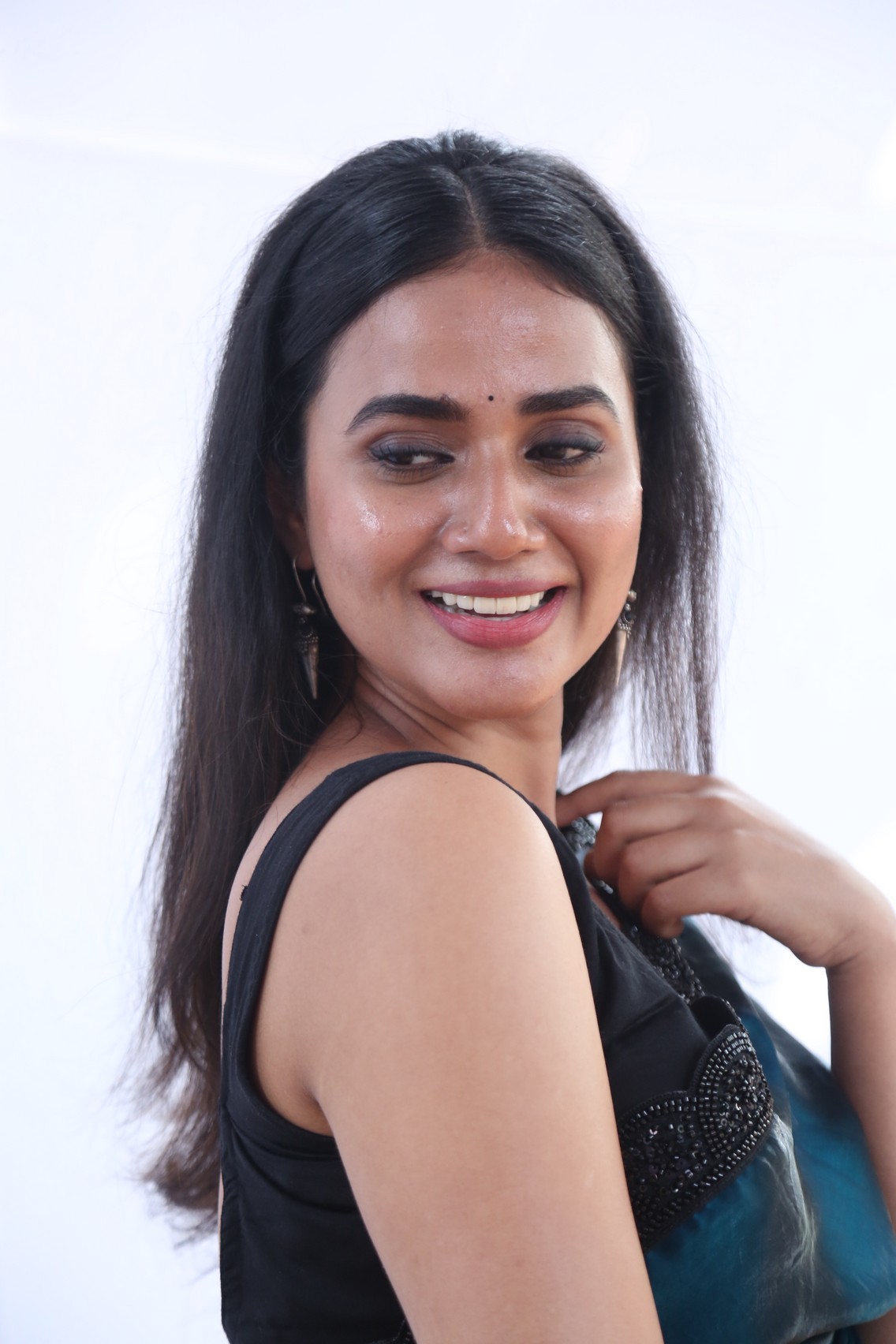 Shreya Rukmini blending grace and confident style