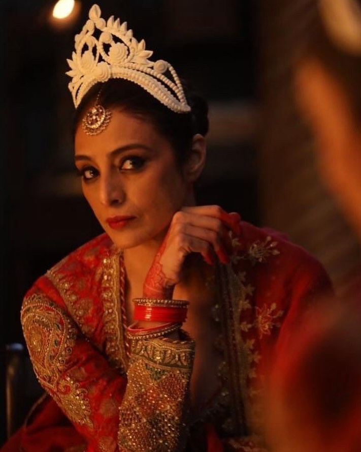 The Versatile Diva: Balancing Art and Commerce