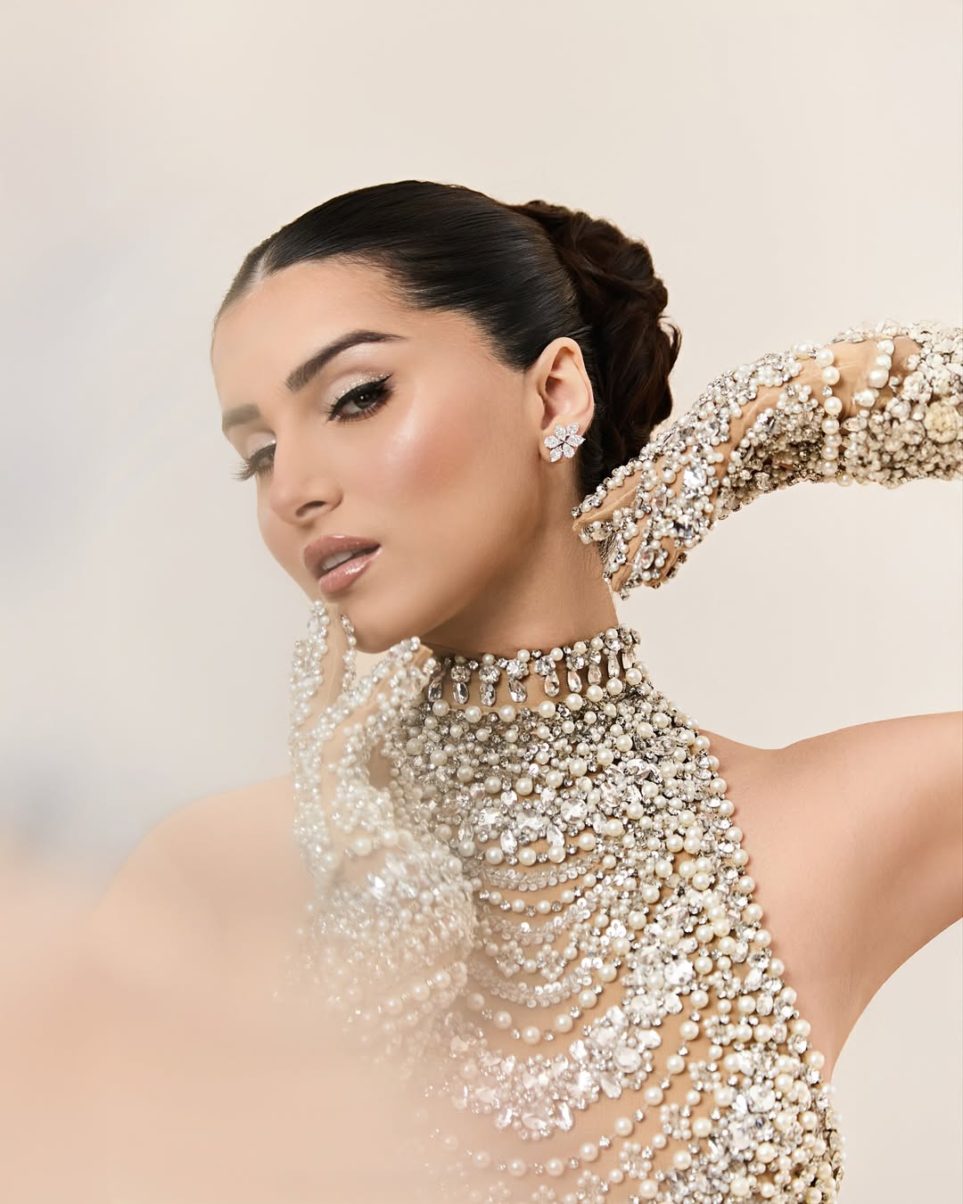 Tara Sutaria mesmerizing with diamonds pearls and charm