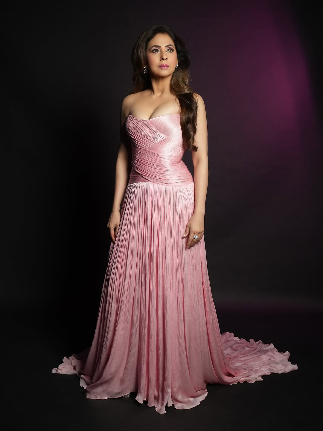 Confidence That Commands the Room