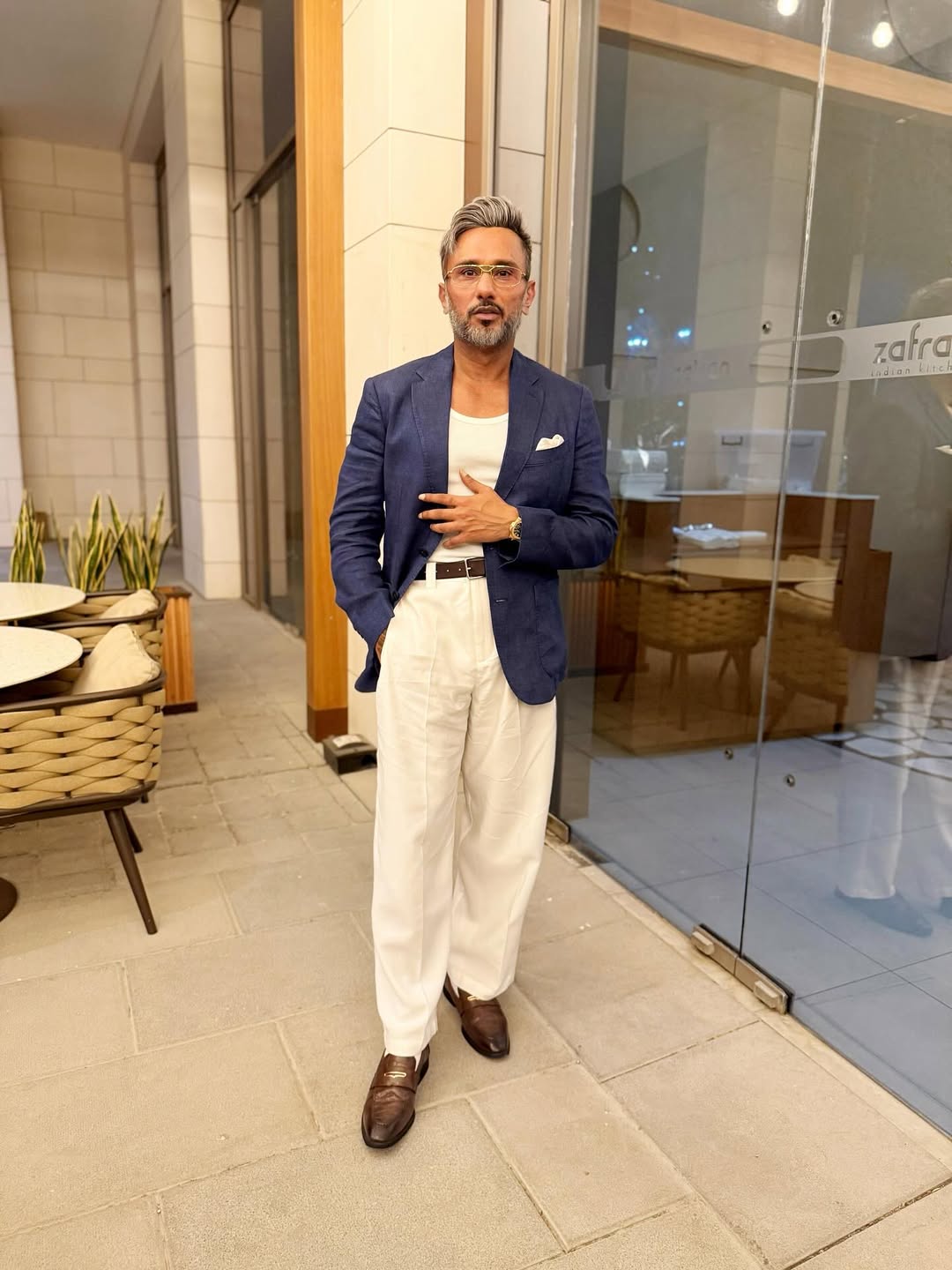 A Marriage Affected by Distance and Fame