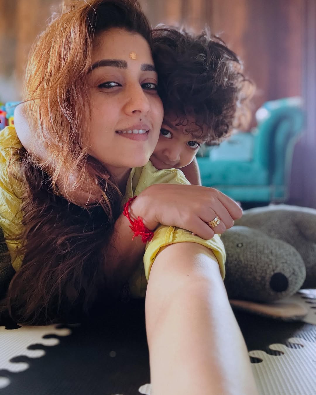 Actress Nayanthara and Director Vignesh Shivan The Best 10 Photos 2025 With Family