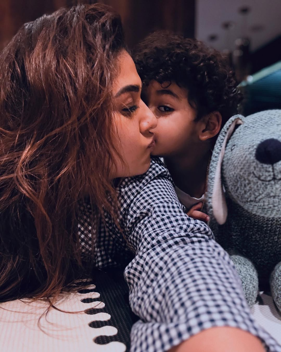 Actress Nayanthara and Director Vignesh Shivan The Best 10 Photos 2025 With Family