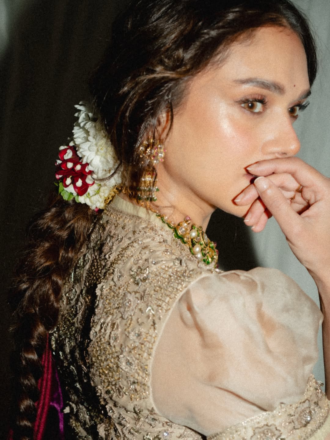 Aditi Rao Hydari exuding regal charm in classic attire