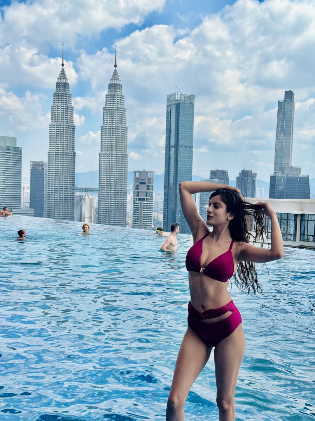 A Modern Muse in a Metropolitan Paradise