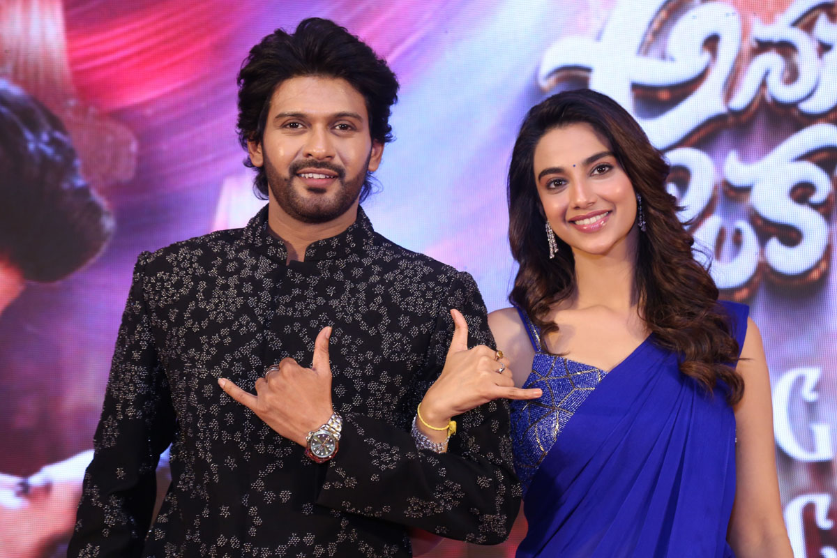 Naveen Polishetty Meenakshi Chaudhary posing together