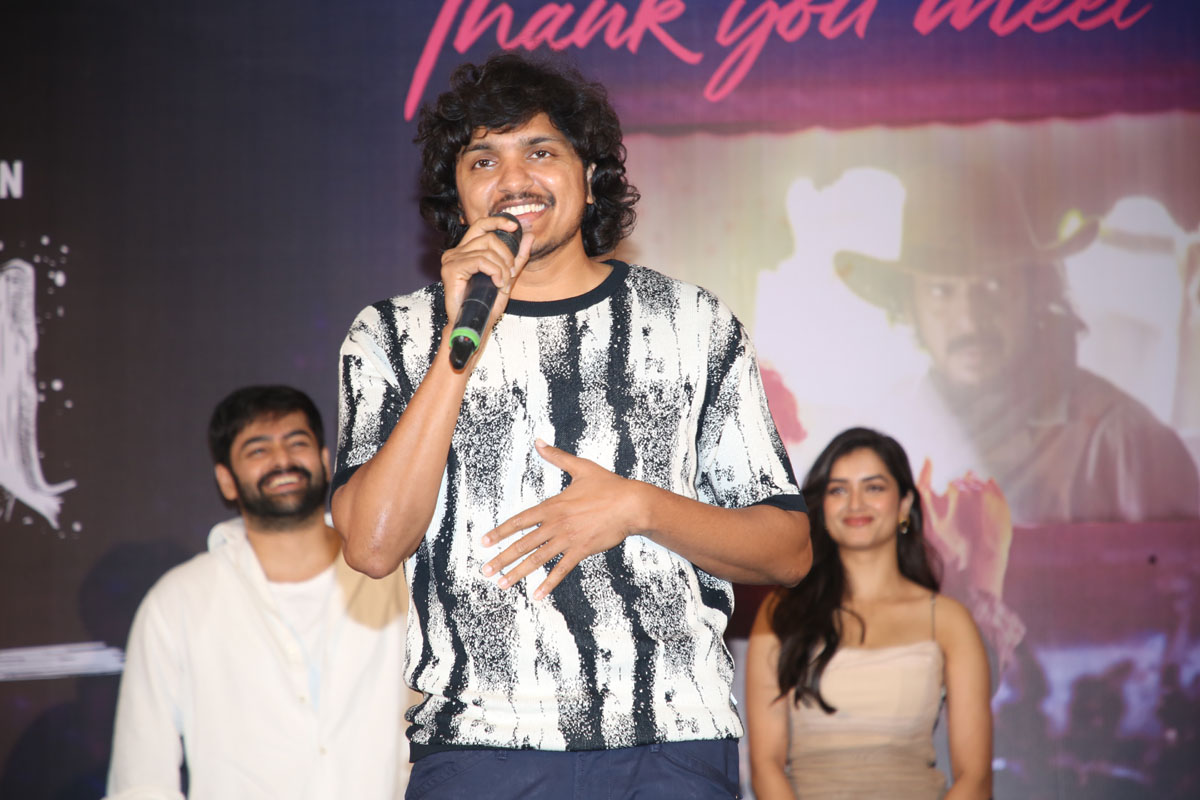 Mahesh Babu P giving speech