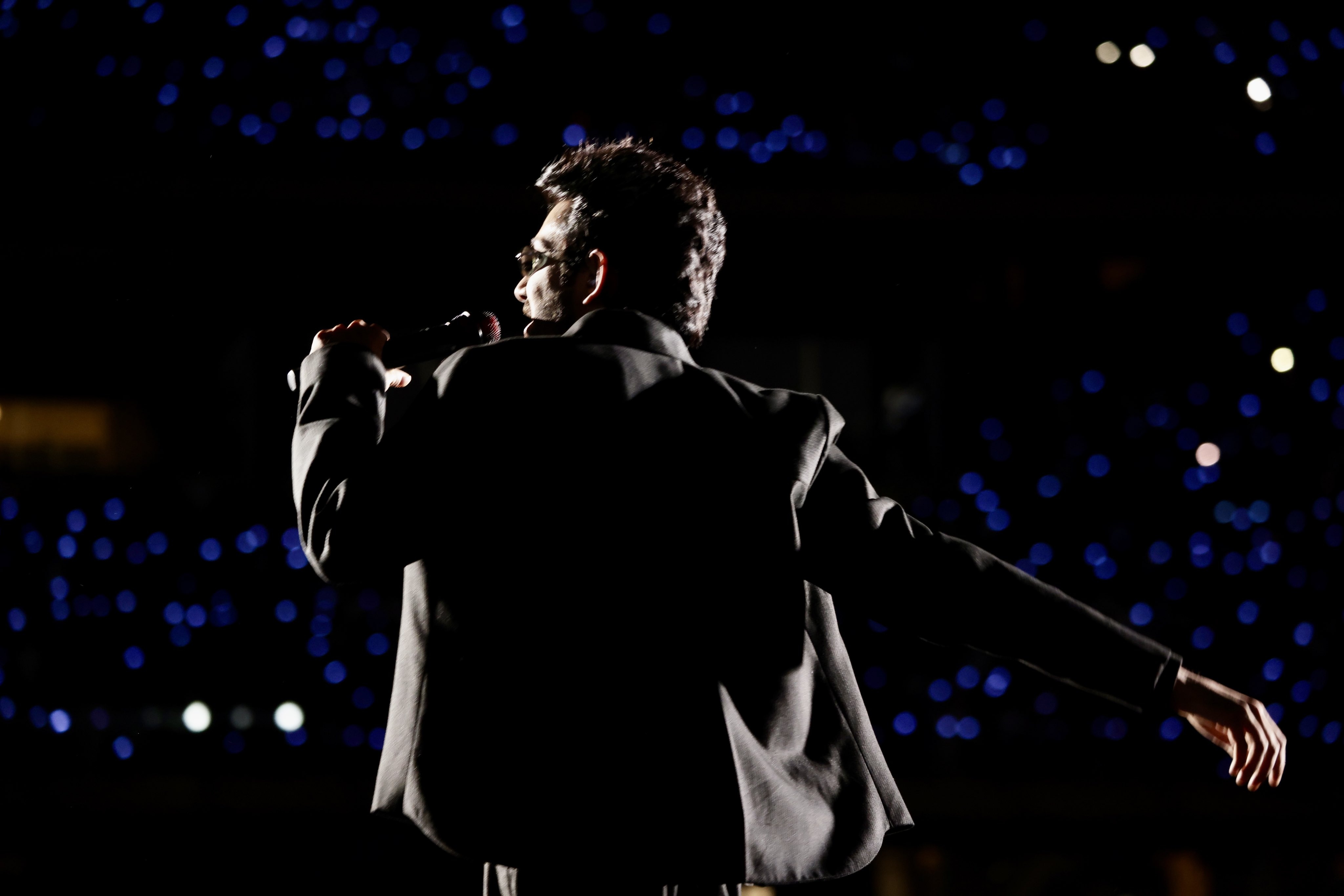 Anirudh’s Electrifying Performance at Jana nayagan Audio Launch – New Photos Released