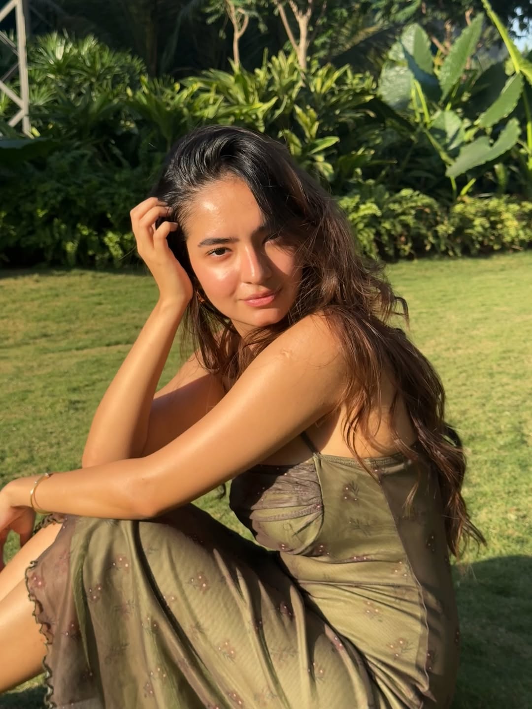 Anushka Sen in chic earthy dress glowing outdoors