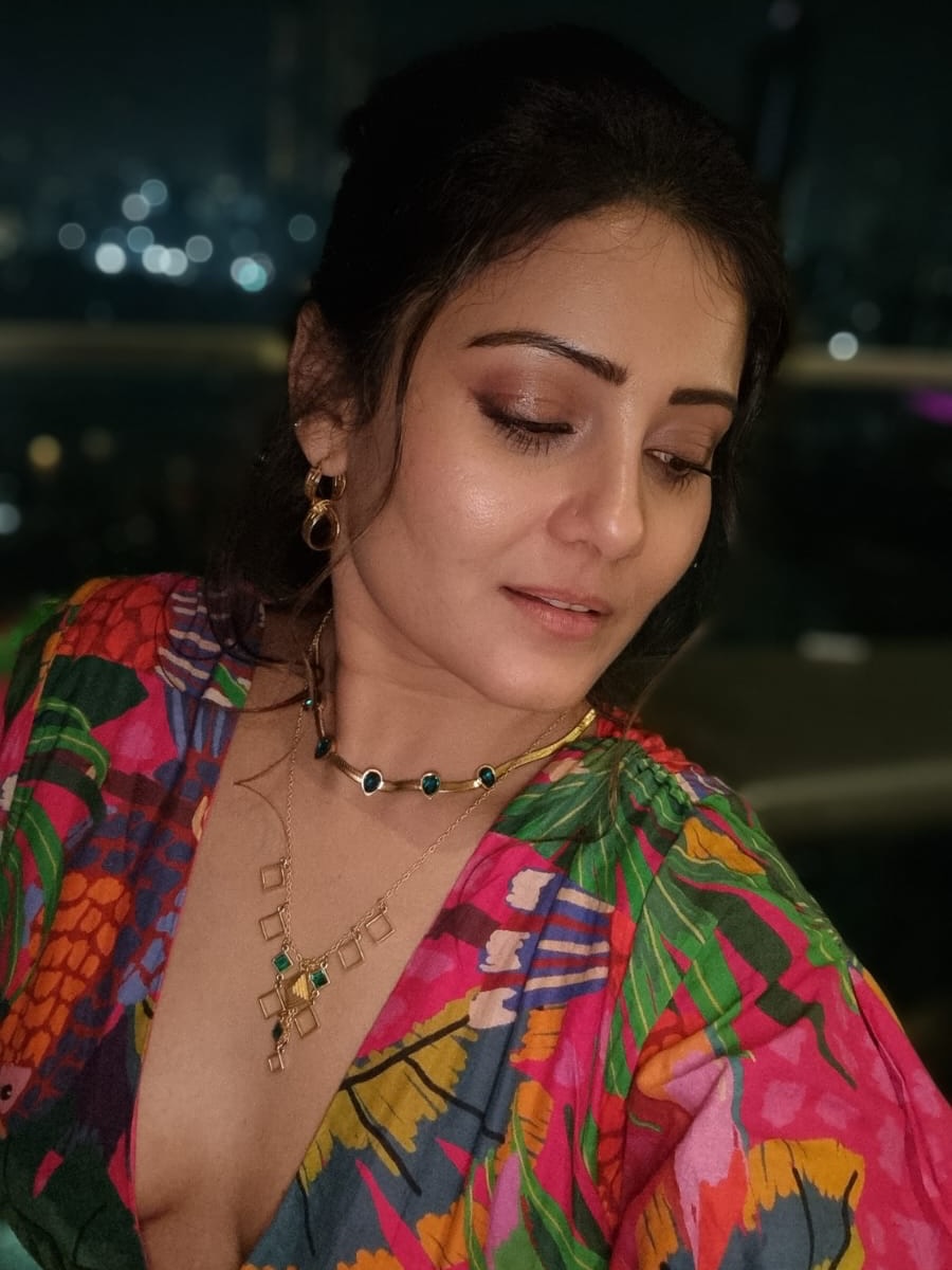 Archana Gupta glowing in colorful style with subtle glam