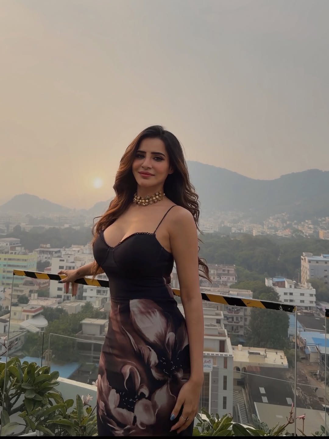 Ashu Reddy flaunting glamorous graceful confident fashion look