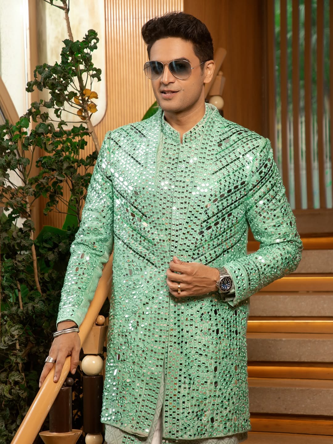 Friendships, Loyalty and the ‘Green Flag’ Reputation