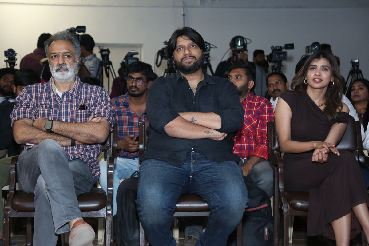 K L Damodar Prasad with RR Dhruvan and Hebah Patel