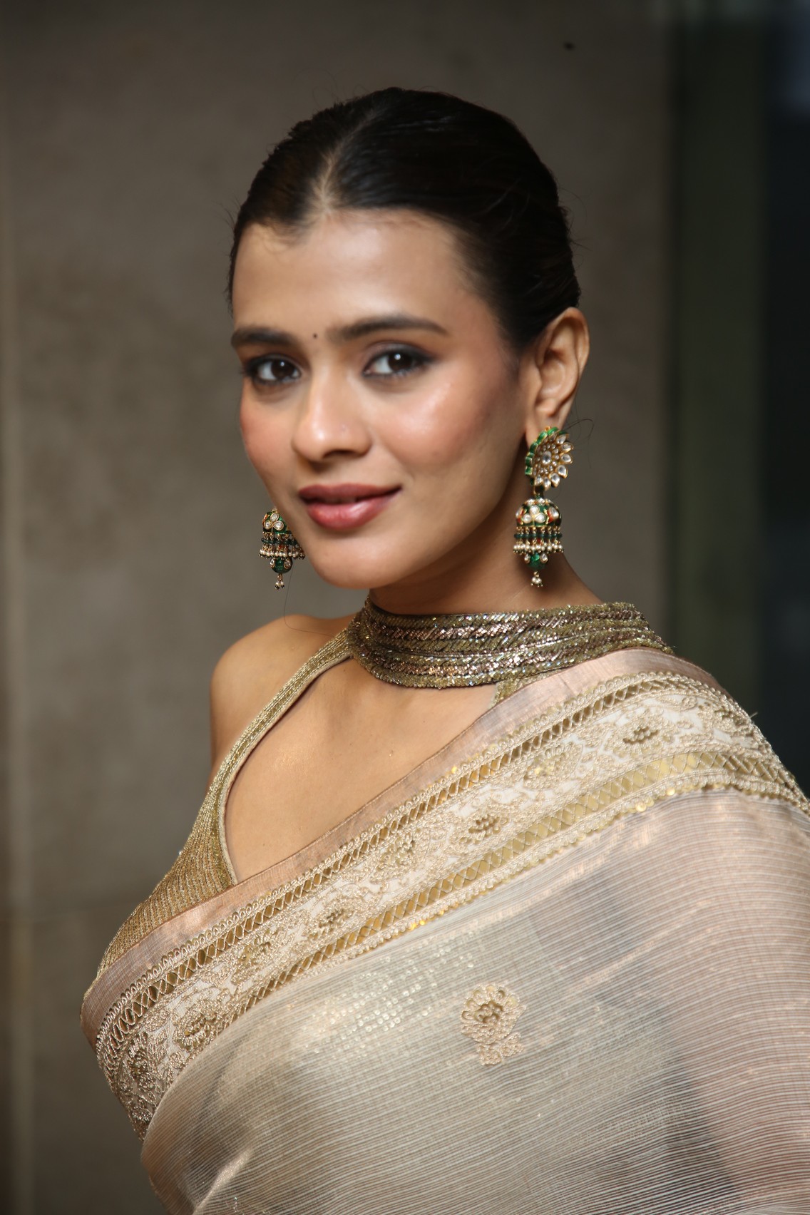 Hebah Patel showcasing timeless elegance with modern style