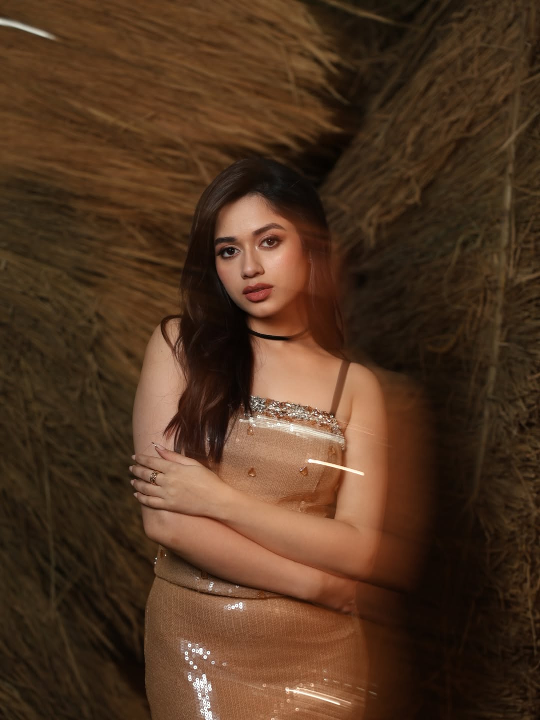 Jannat Zubair chic in sequins with charm