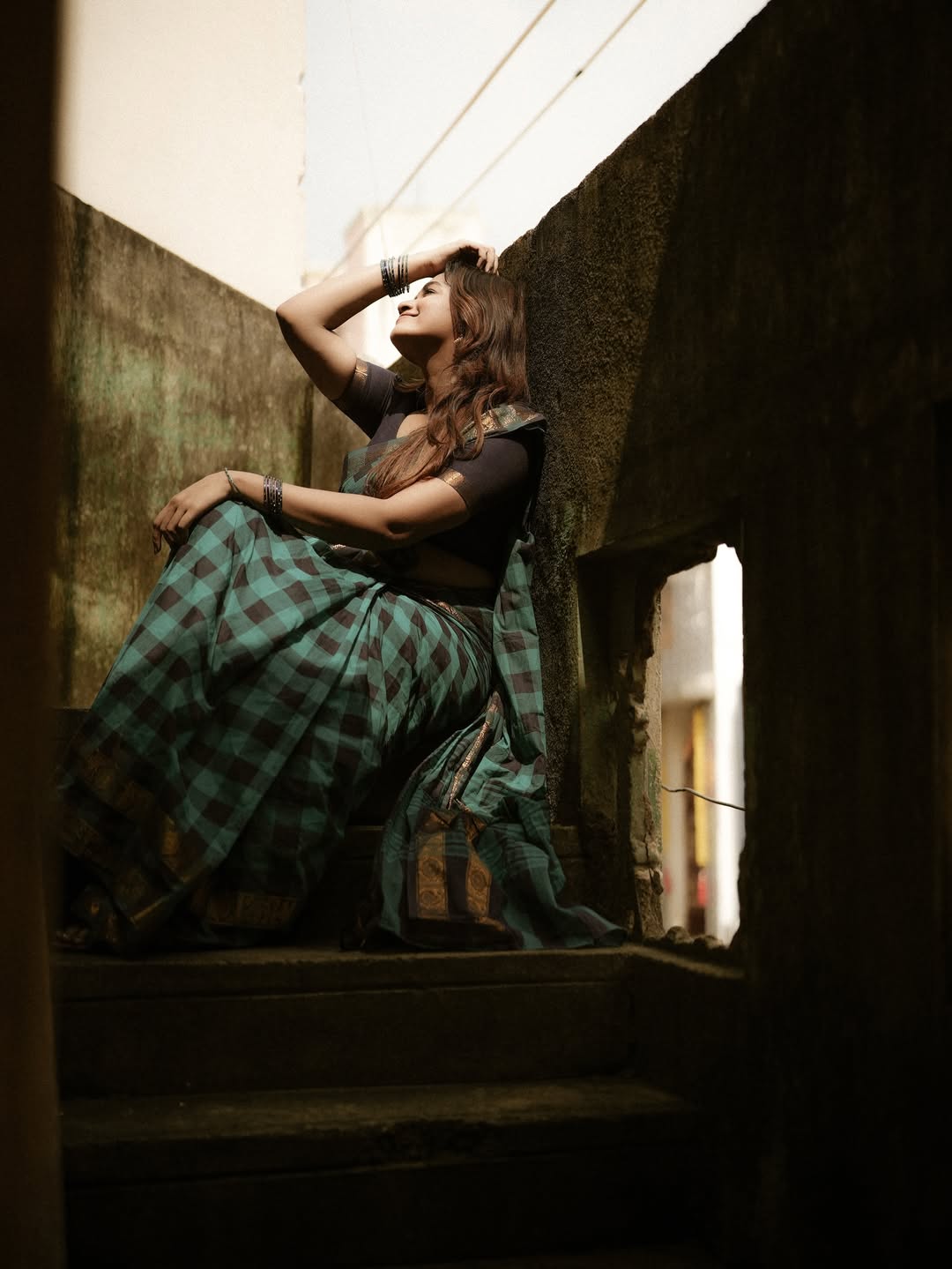 Kaavya Arivumani traditional elegance with vibrant confident attitude