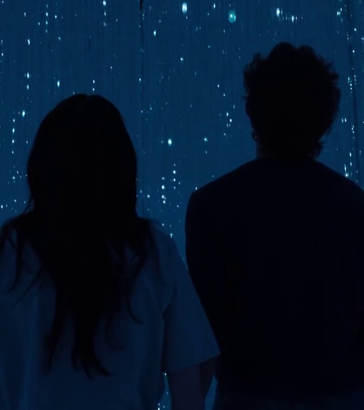 From Concert Support to World Tour Companion