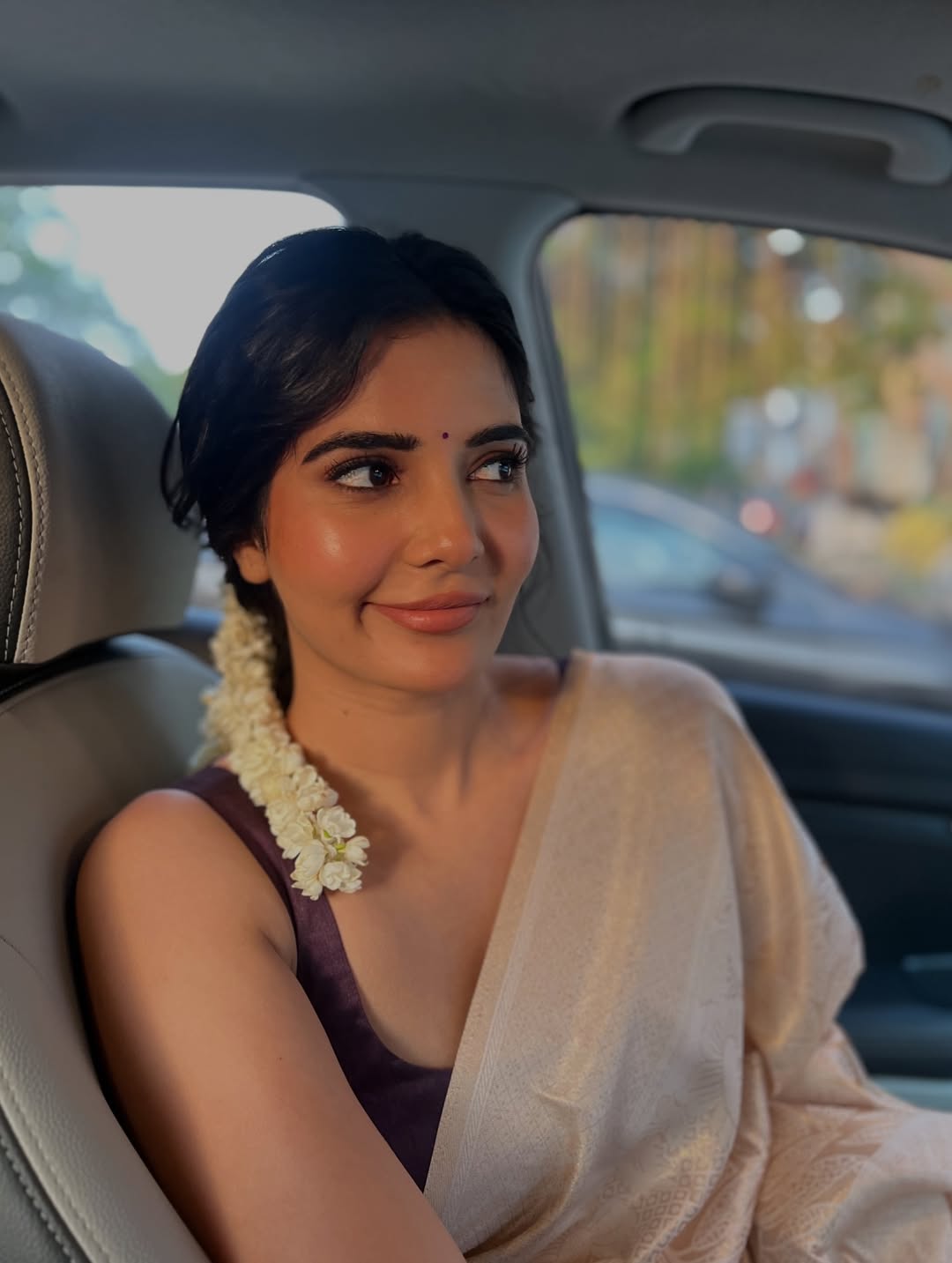 Madhuri Jain blends traditional grace with modern elegance