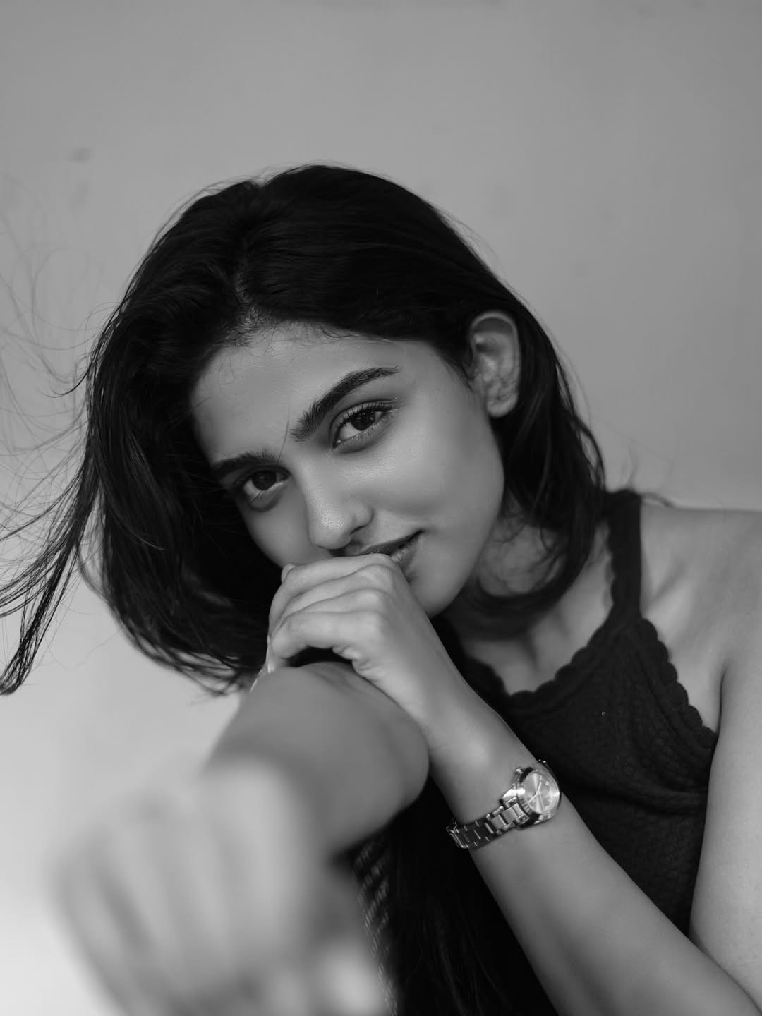 Mamitha Baiju glamorous reflection capturing effortless beauty