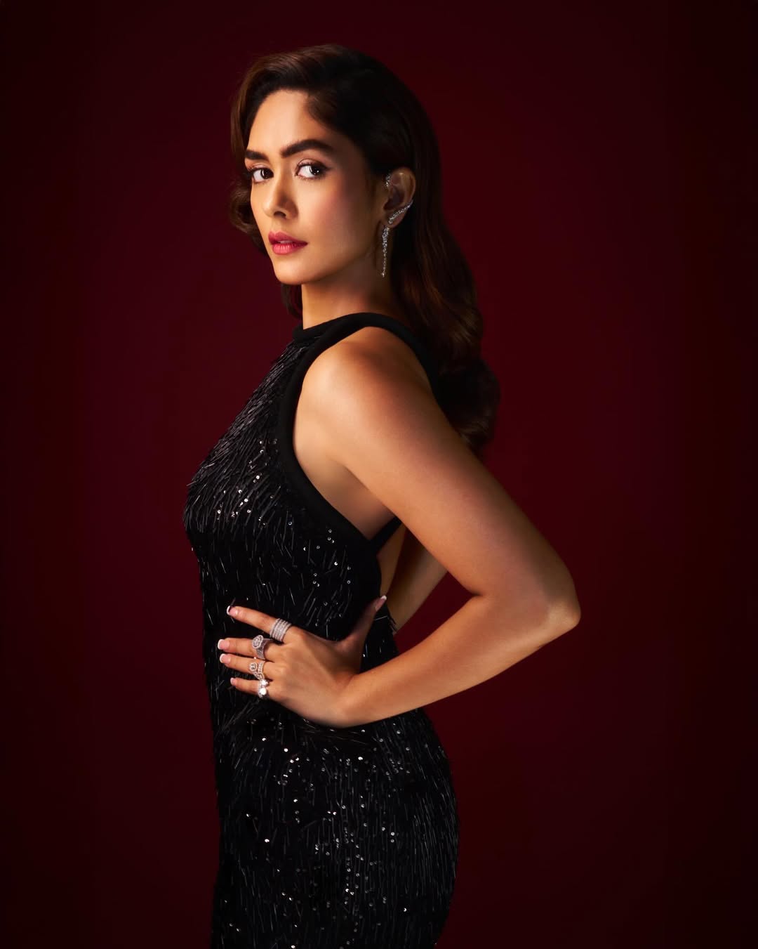 Mrunal Thakur shimmering gracefully in dazzling black outfit