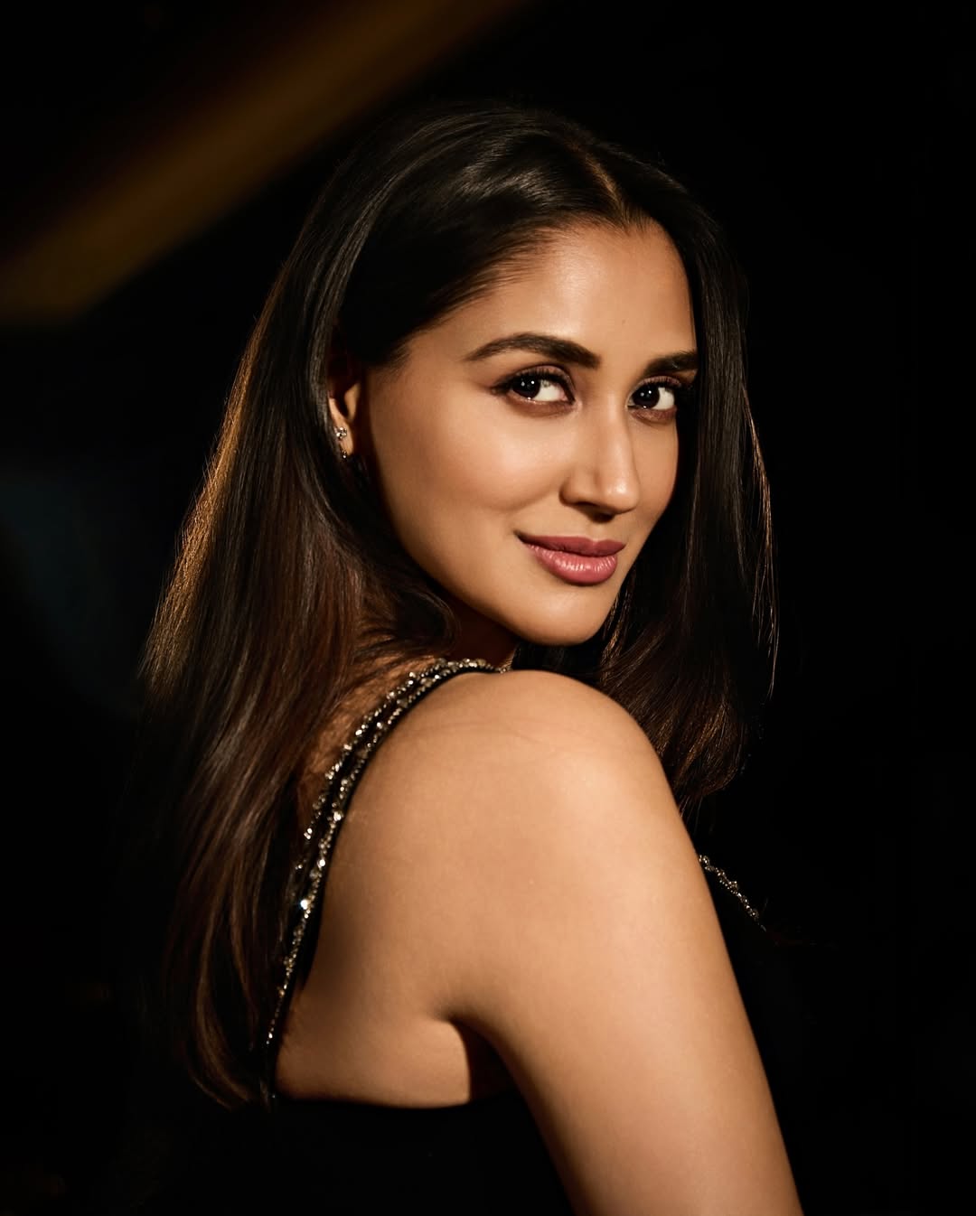 Nikita Dutta in sleek chic style vibes