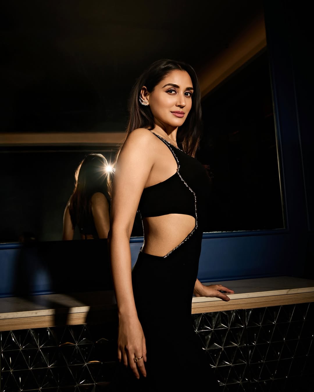 Nikita Dutta turning heads in stylish black cutout