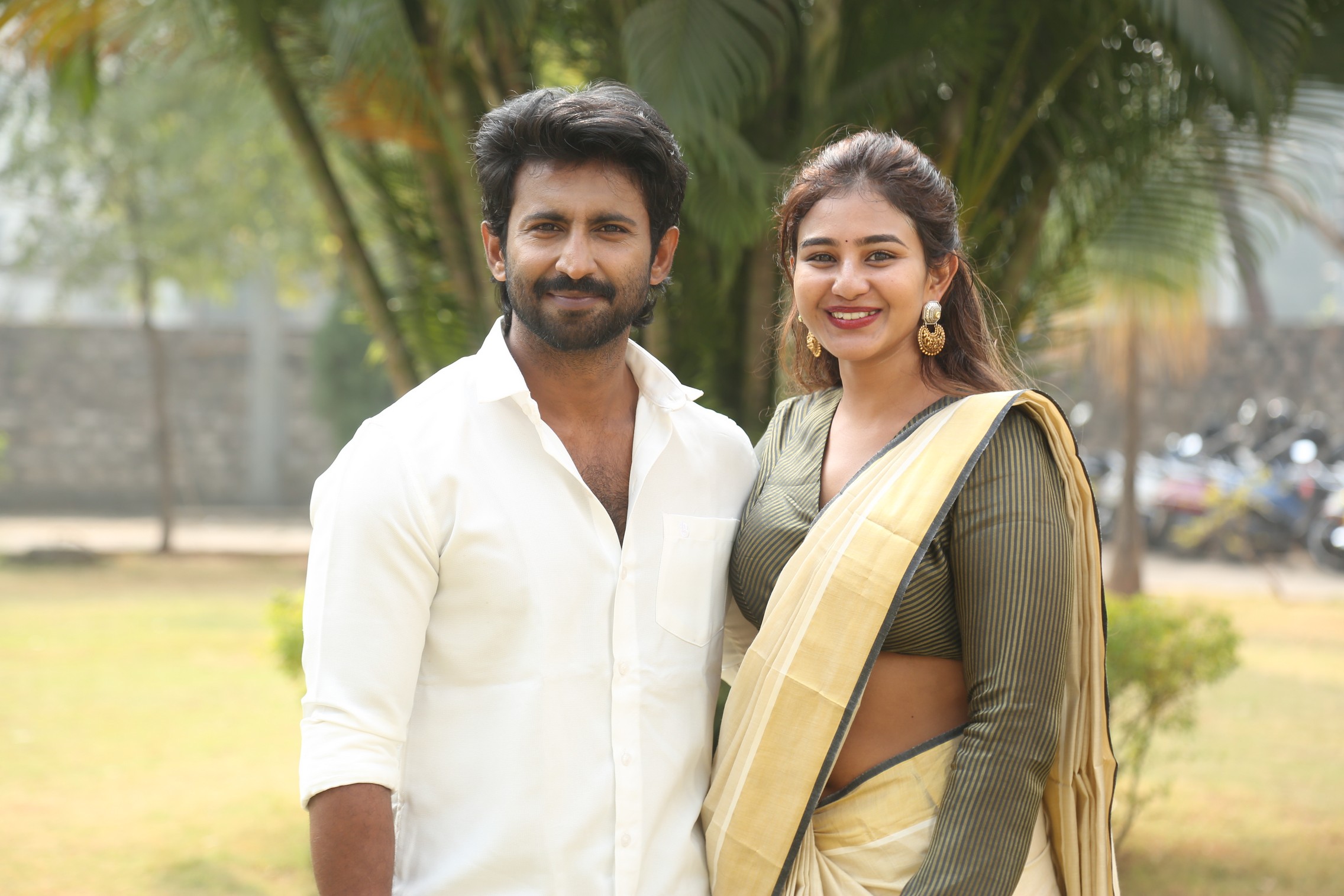 Mahendran Yashna Muthuluri event appearance