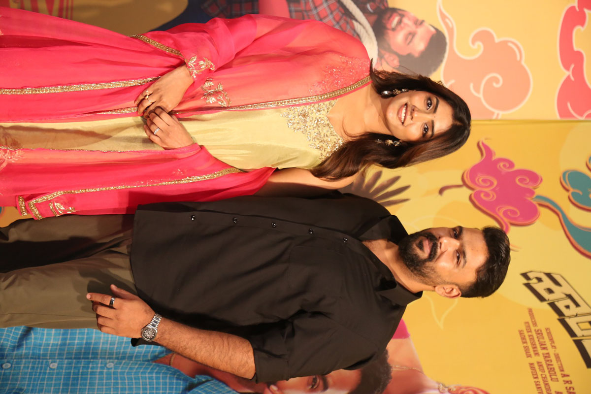 Eesha Rebba and Tharun Bhascker media pose