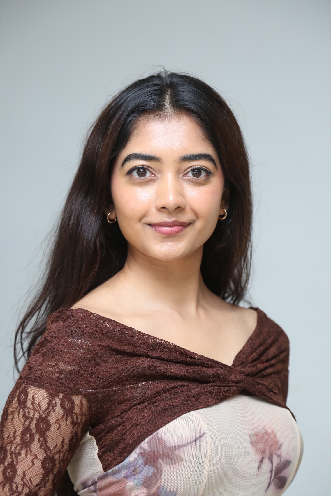 Preethi Pagadala flaunts effortless lace elegance with radiant smile