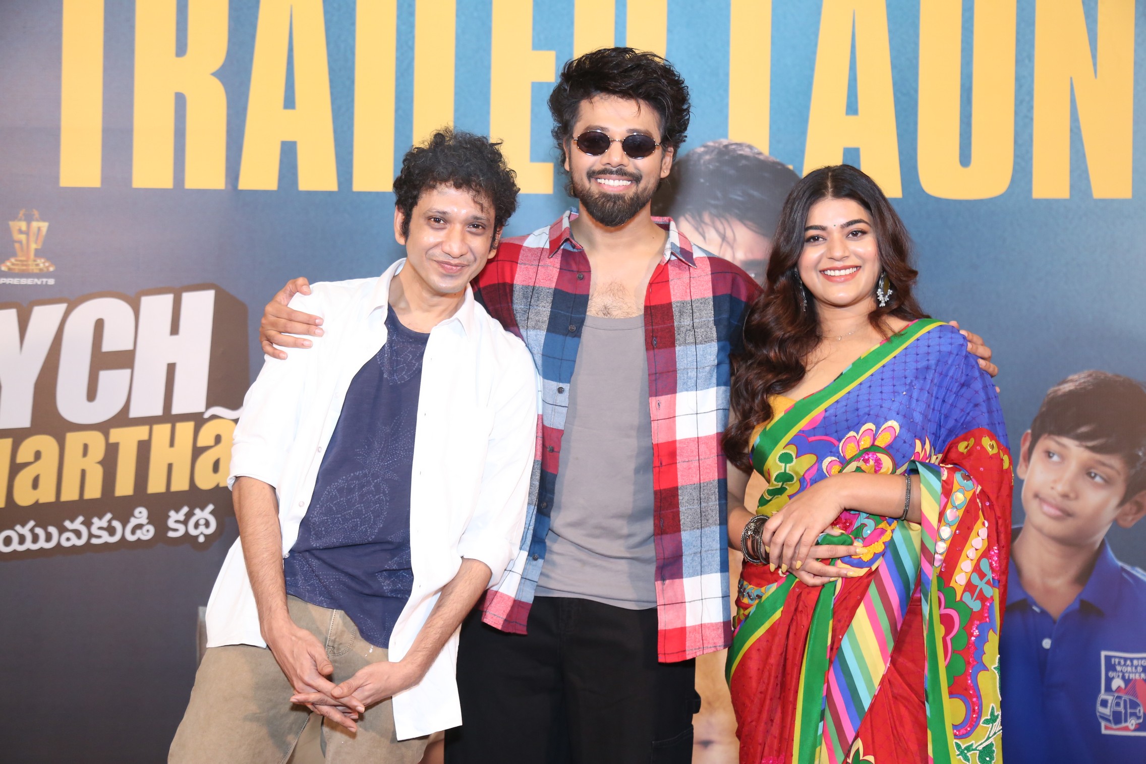 Varun Reddy Shree Nandu Yaamini Bhasker media pose