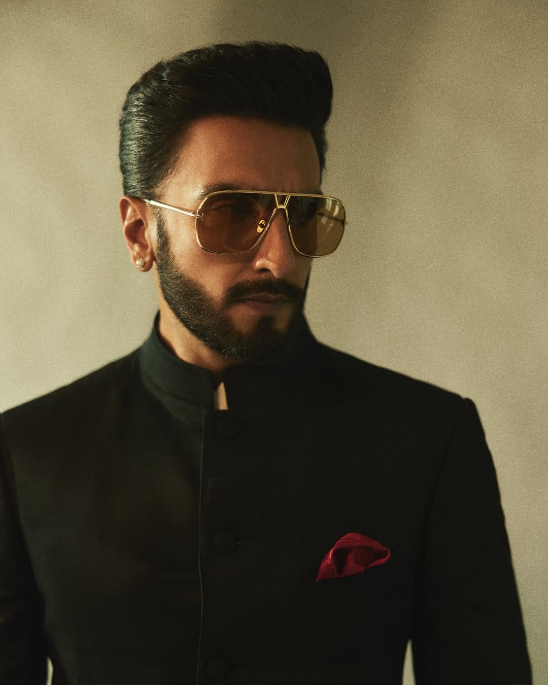 Don 3 Searches for a New Face