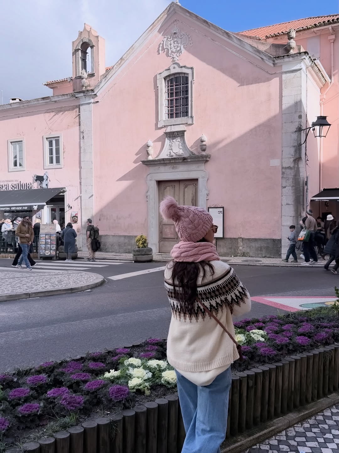 Samantha Weds Director Raj Nidimoru; Newlyweds Fly to Portugal for Honeymoon, Photos goes viral