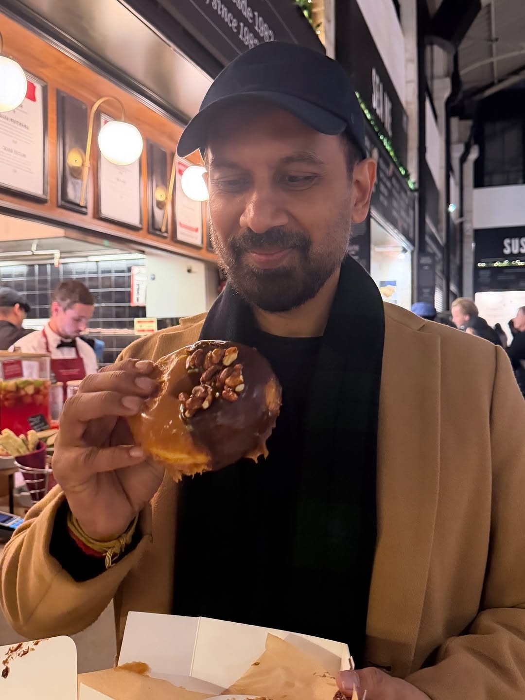 Samantha Weds Director Raj Nidimoru; Newlyweds Fly to Portugal for Honeymoon, Photos goes viral