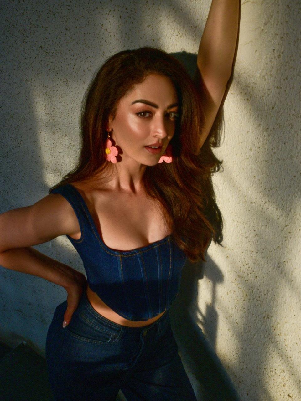 Sandeepa Dhar denim style with playful sass