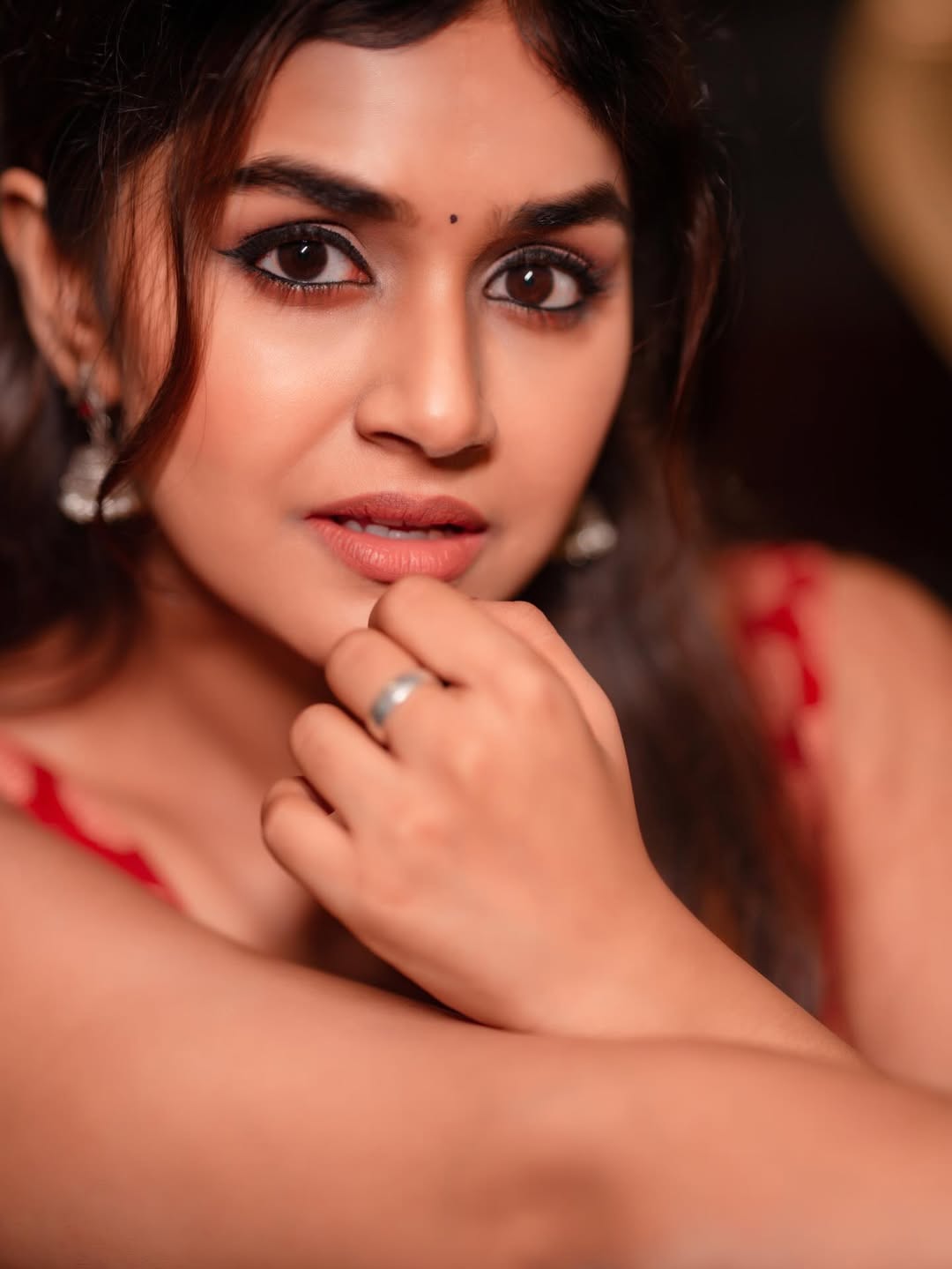 Sanjana Anand blending glamour, grace and confident charm