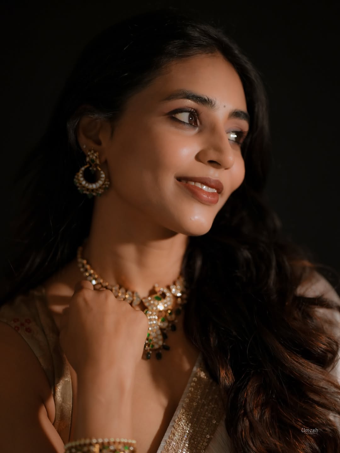 Sapthami Gowda shines in gold-toned ethnic style
