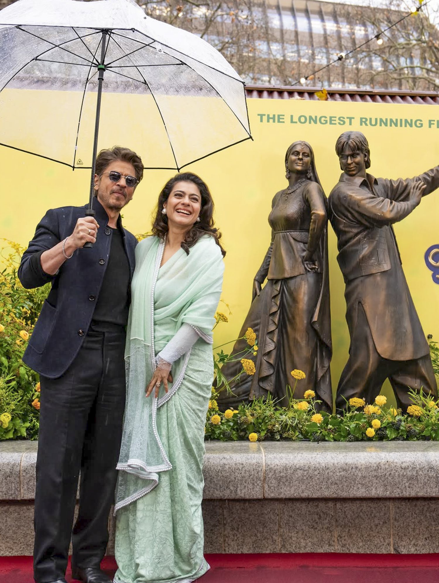 A Statue That Captures the Magic of DDLJ