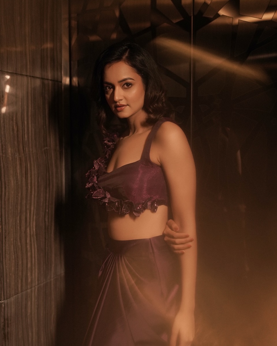 Shanvi Srivastava radiates confidence and bold elegance