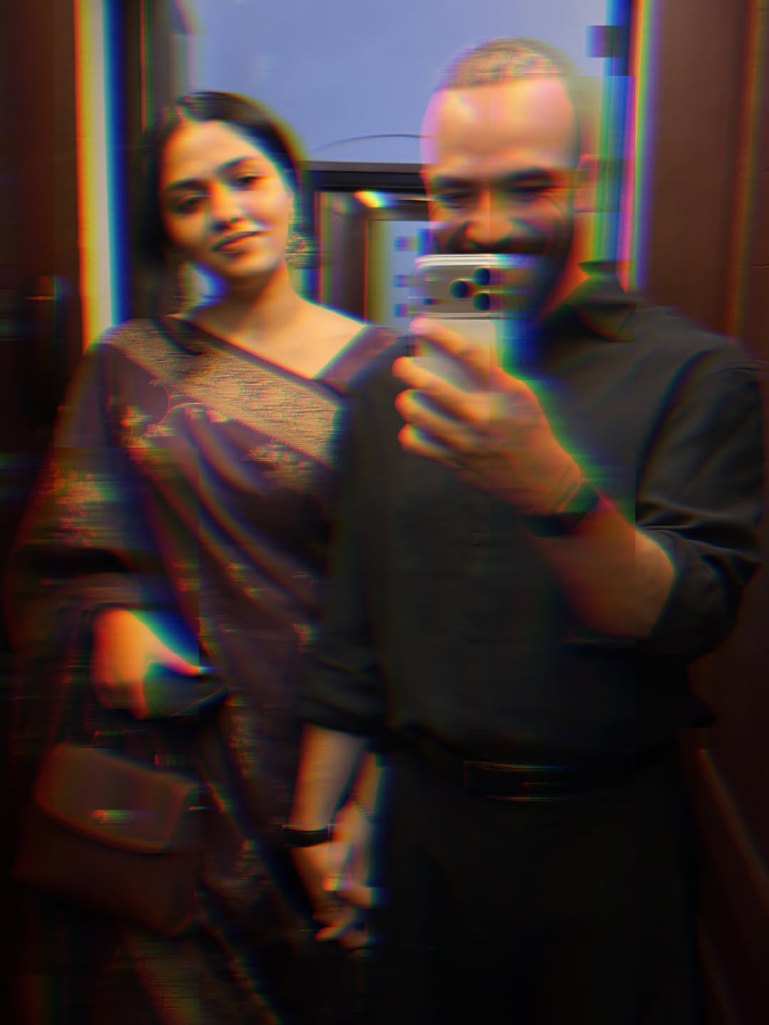 A Mirror Selfie That Spoke Louder Than Words